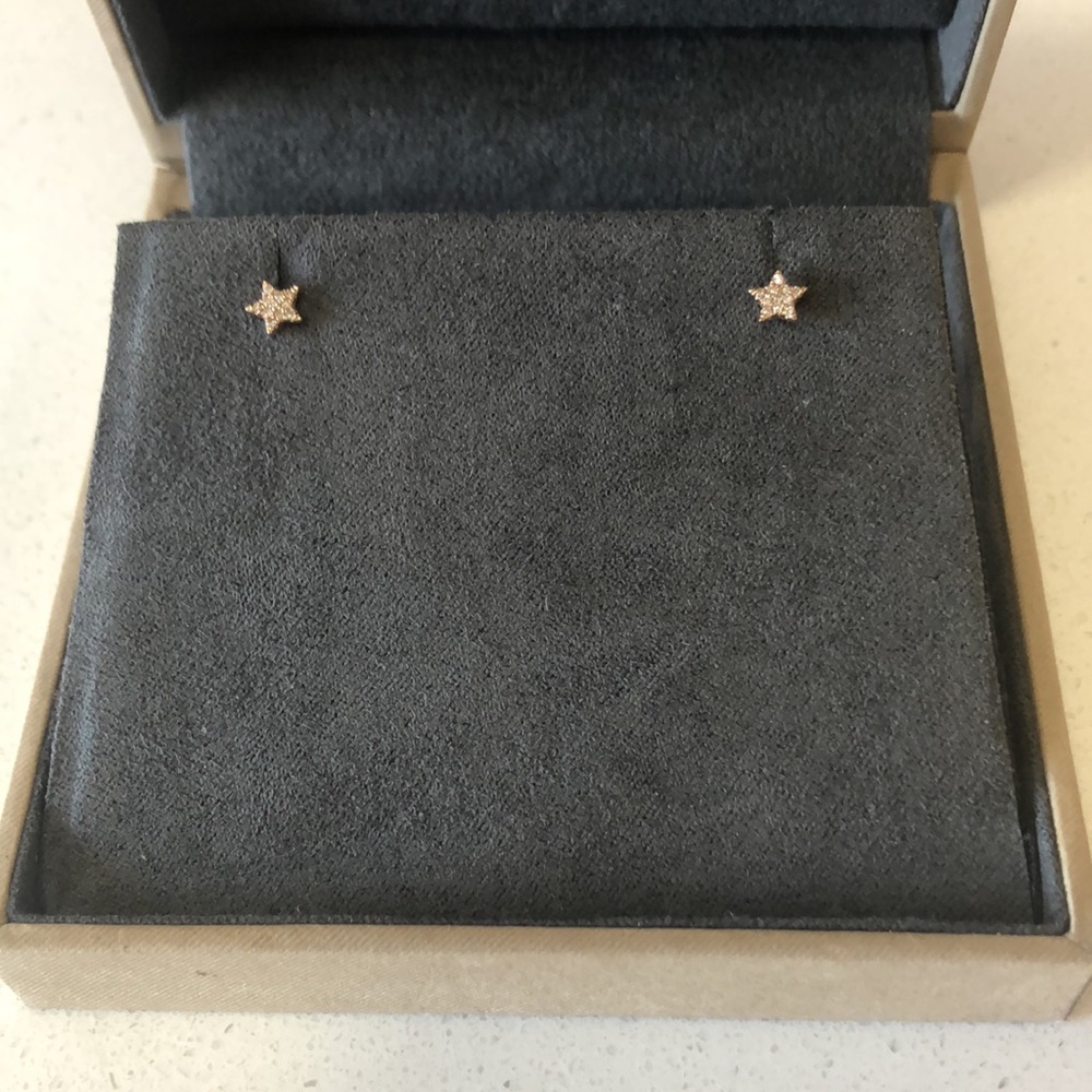 14k rose gold diamond pave’ star stud earrings